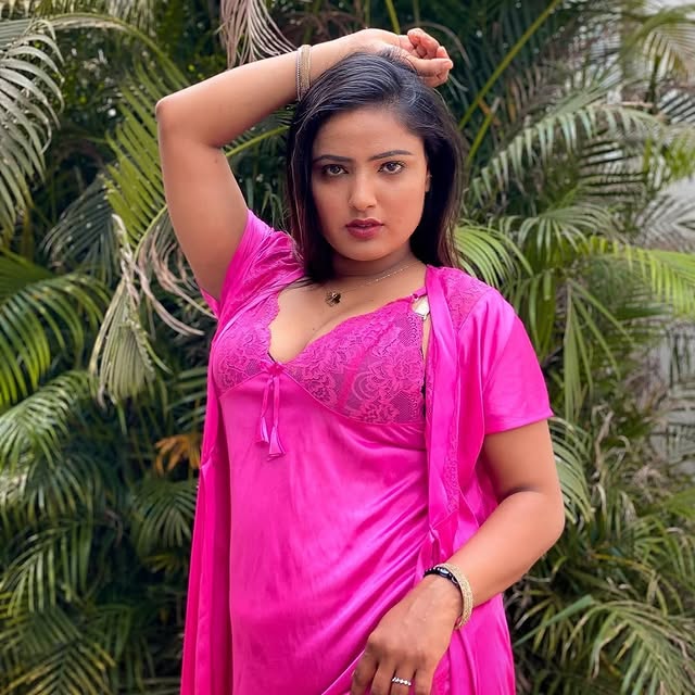 shyna khatri xxx
