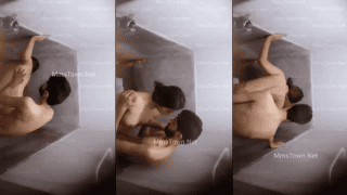 Pakistani Cousin Sex In Bathroom